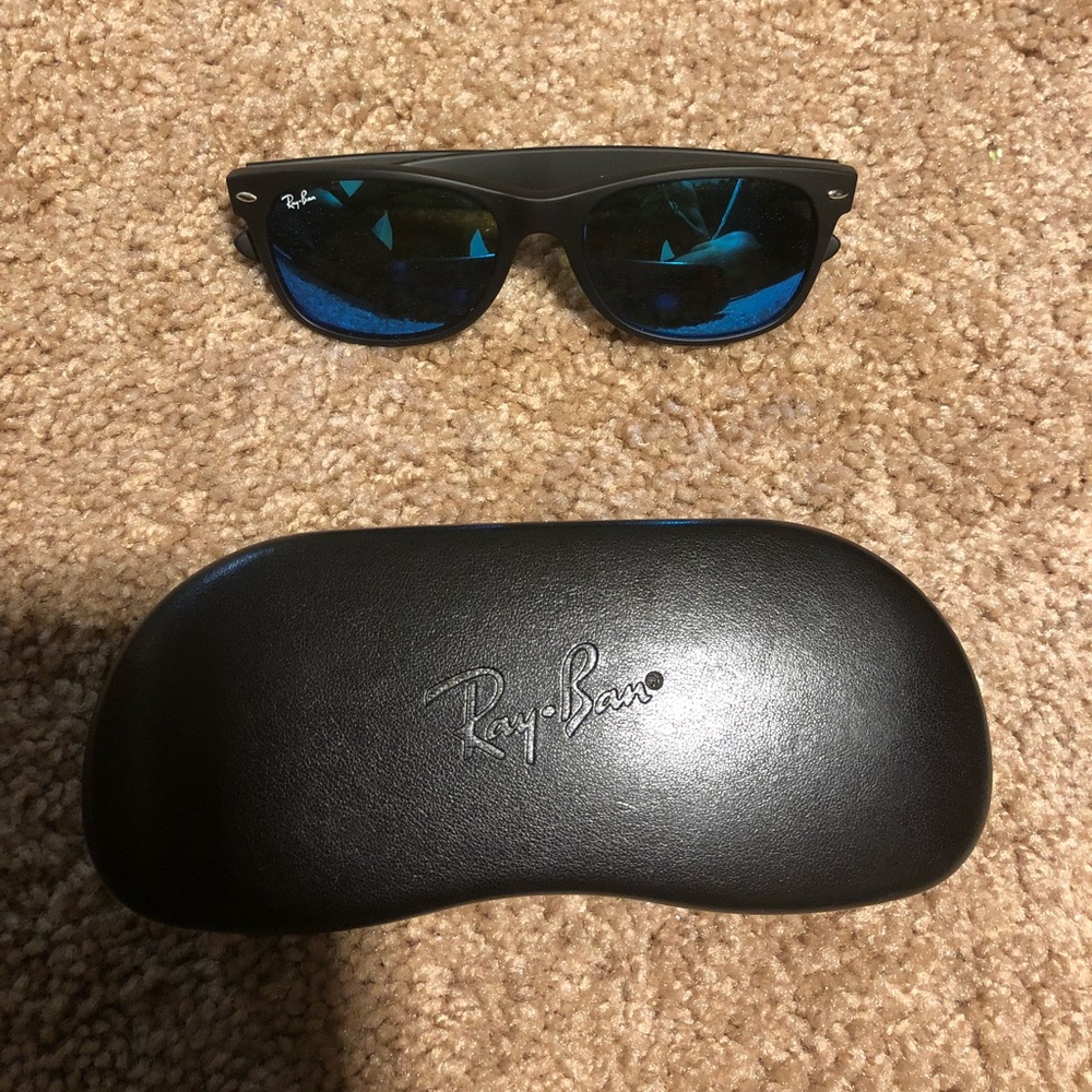 Ray-Ban Wayfarer 2132